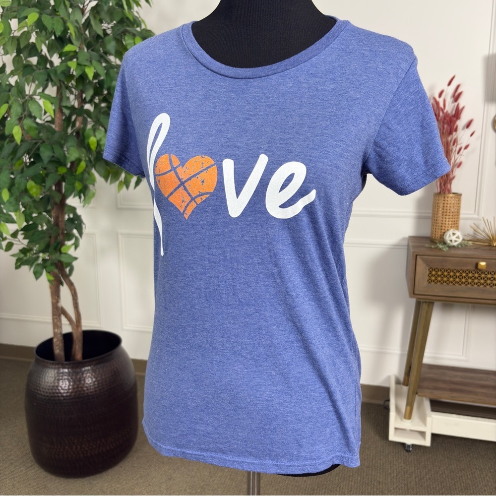 Blue Love Basketball Graphic T-Shirt